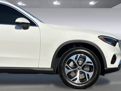 Certified 2025 Mercedes-Benz GLC 350e 4MATIC image 36