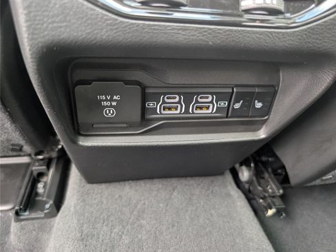 Used 2022 Jeep Grand Cherokee Limited AWD/4WD image 16