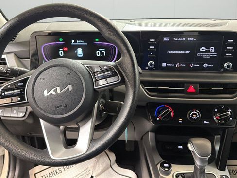 Used 2024 Kia Seltos LX AWD/4WD image 20