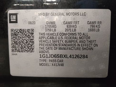 Used 2020 Chevrolet Sonic LT FWD image 33