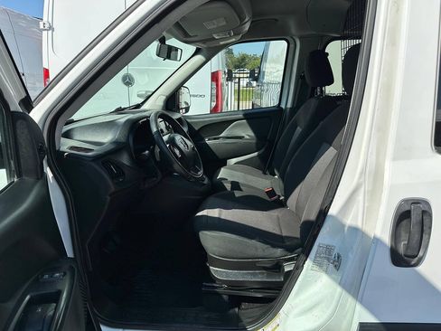 Used 2016 RAM ProMaster City Tradesman SLT w/ Rear Back-up Camera Group FWD image 16