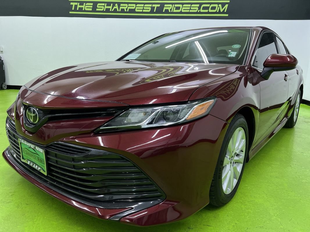 Used 2018 Toyota Camry LE FWD image 5
