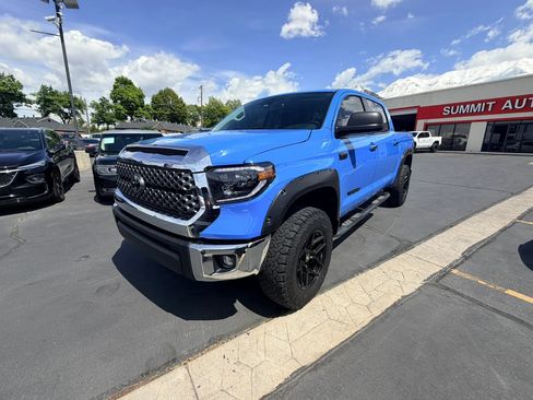 Used 2021 Toyota Tundra Limited w/ Limited Premium Package AWD/4WD image 8