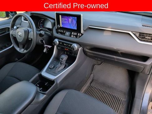 Certified 2025 Toyota RAV4 LE AWD/4WD image 27