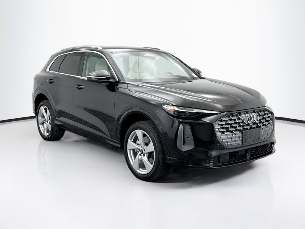 Used 2025 Audi Q5 Premium Plus AWD/4WD image 4
