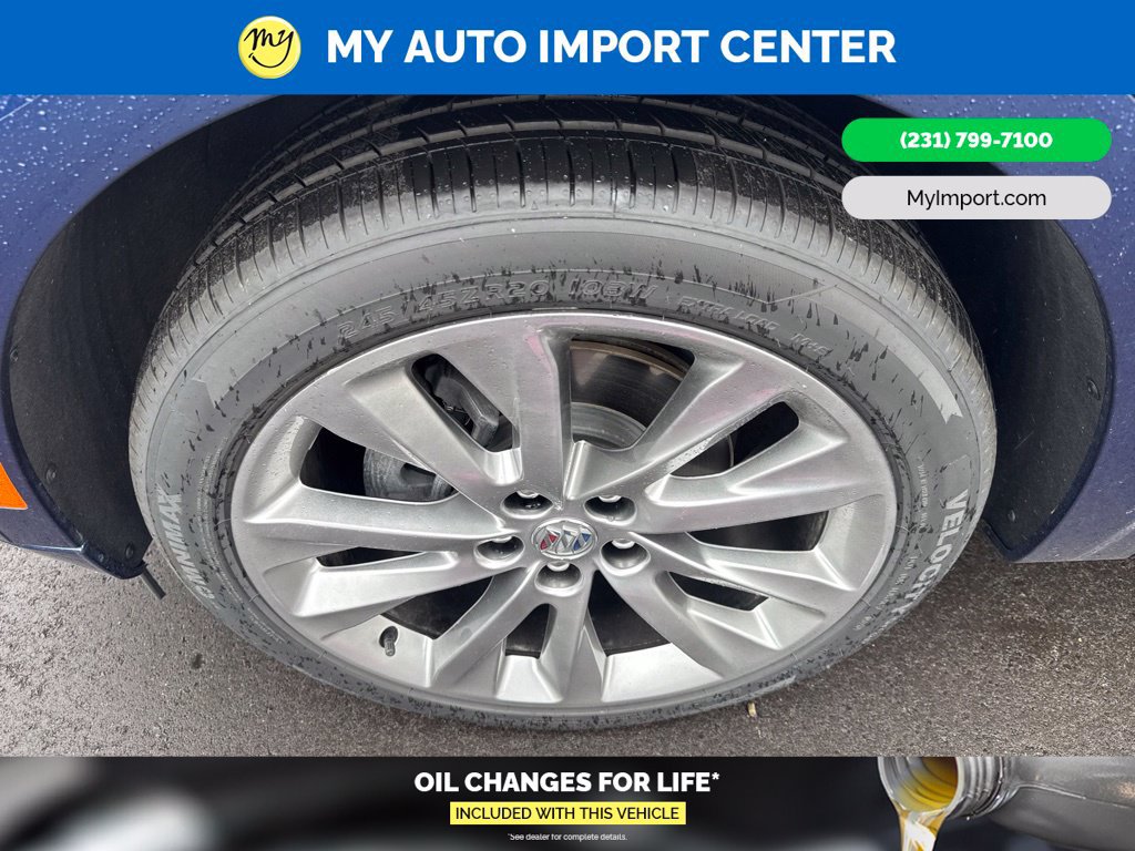 Used 2023 Buick Envision Avenir AWD/4WD image 9