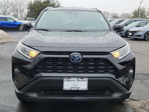 Used 2021 Toyota RAV4 XLE w/ XLE Grade Weather Package image 2