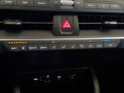 Used 2025 Kia K4 FWD image 24