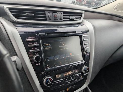 Used 2021 Nissan Murano Platinum w/ Cargo Package image 21