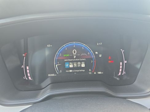 Certified 2025 Toyota Corolla SE w/ SE Premium Package FWD image 18