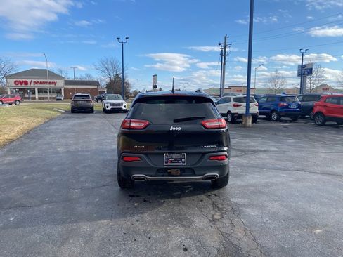 Used 2015 Jeep Cherokee Limited w/ Luxury Group image 6