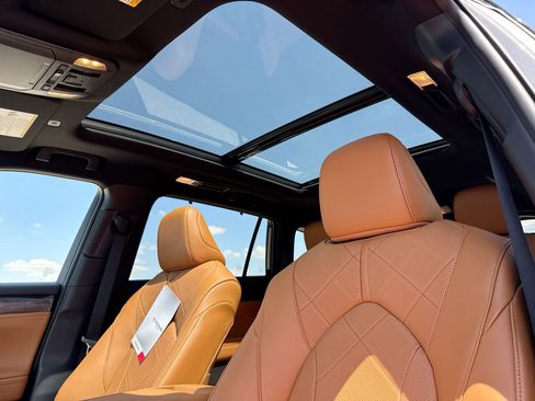 Certified 2026 Toyota Highlander Platinum image 16