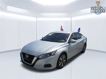 Used 2022 Nissan Altima 2.5 SV