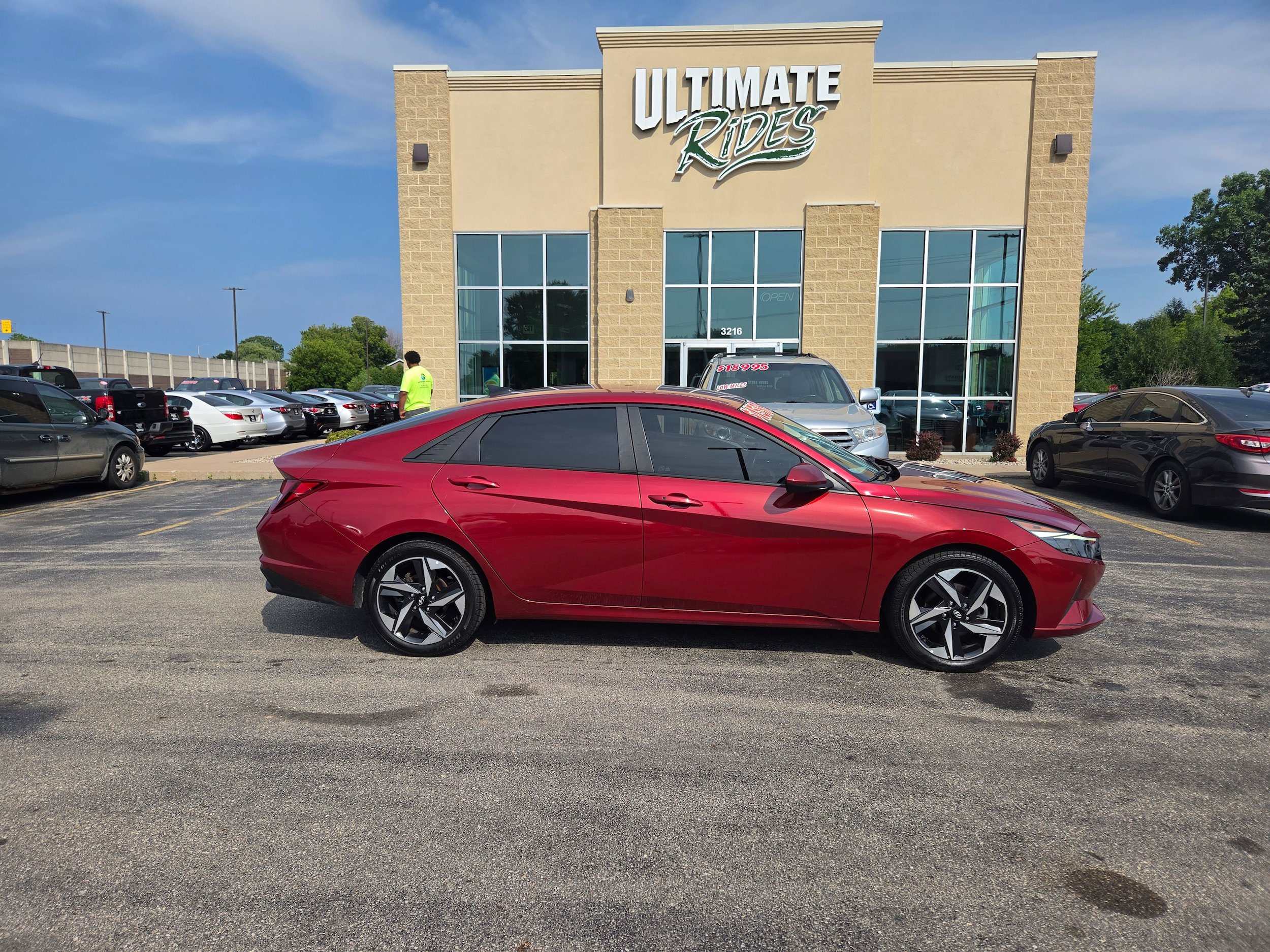Used 2023 Hyundai Elantra SEL w/ Convenience Package FWD image 1