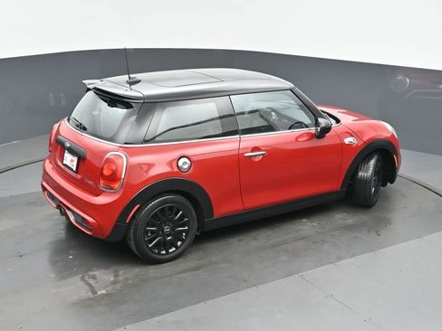 Used 2016 MINI Cooper S w/ Storage Package image 30