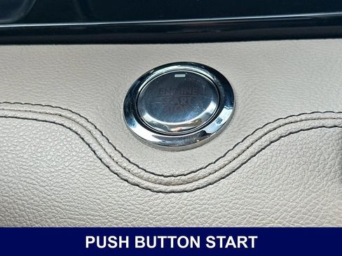 Used 2024 Lincoln Navigator L Reserve AWD/4WD image 31