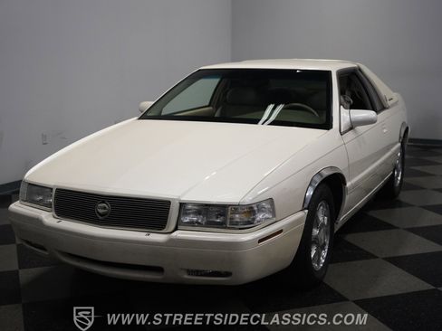 Used 2000 Cadillac Eldorado Touring image 22