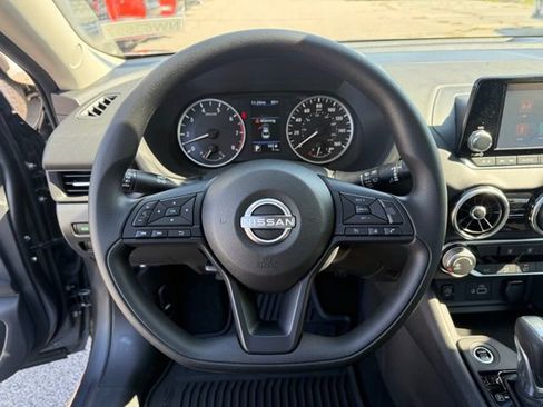 New 2025 Nissan Sentra S image 18