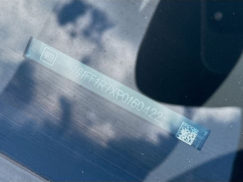 Used 2023 Chevrolet Camaro SS RWD image 32