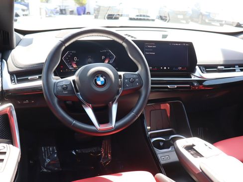 Used 2024 BMW X1 xDrive28i w/ Premium Package image 10