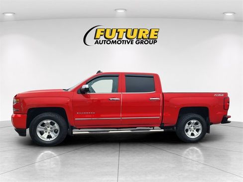 Used 2017 Chevrolet Silverado 1500 LTZ Z71 image 6