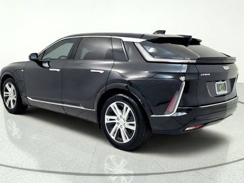 Used 2024 Cadillac Lyriq Tech AWD/4WD image 6