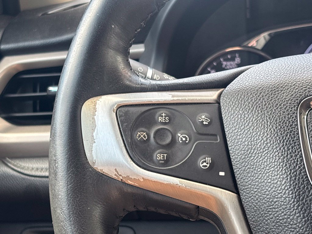 Used 2017 GMC Acadia Denali w/ Technology Package FWD image 20