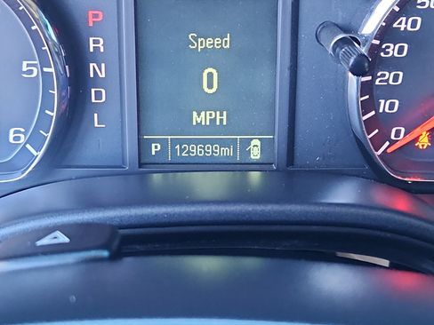 Used 2017 Chevrolet Silverado 1500 Custom w/ Custom Convenience Package image 11