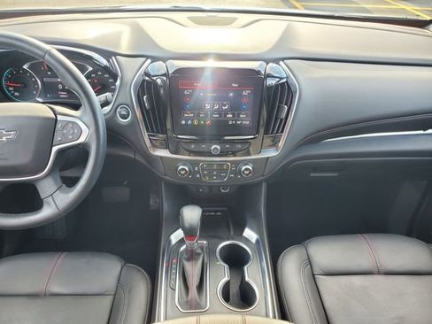 Certified 2023 Chevrolet Traverse RS w/ LPO, Floor Liner Package FWD image 17