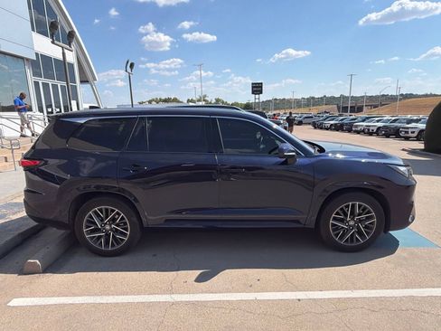 Used 2025 Lexus TX 350 AWD w/ Technology Package image 6