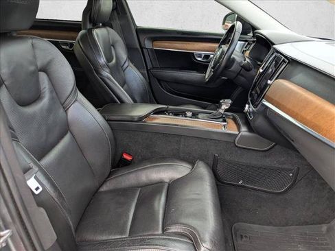 Used 2018 Volvo S90 T6 Inscription w/ Convenience Package AWD/4WD image 17