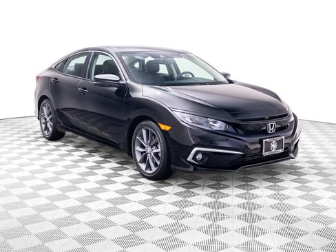 Used 2019 Honda Civic EX-L image 9