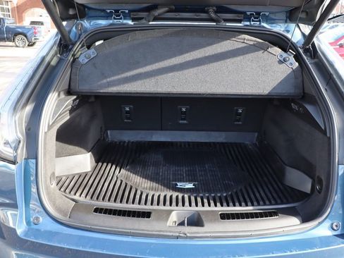 Used 2024 Cadillac XT4 Sport image 38