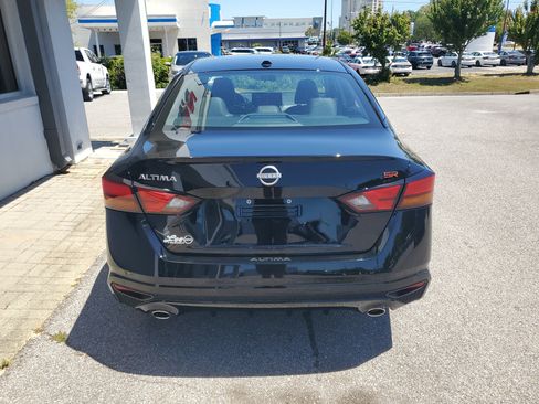 New 2026 Nissan Altima 2.5 SR FWD image 4