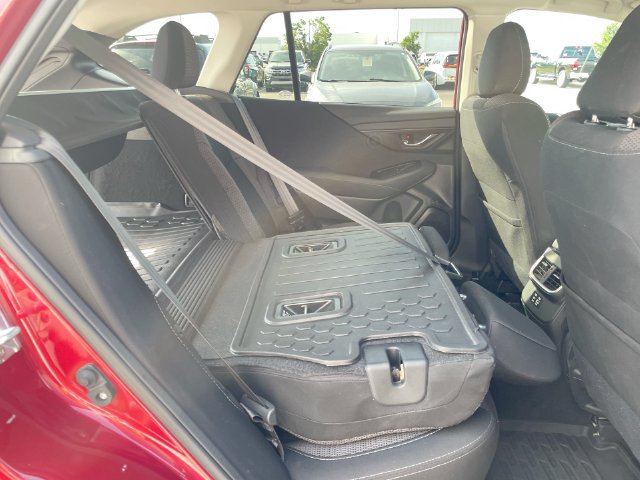 Certified 2025 Subaru Outback Premium AWD/4WD image 15