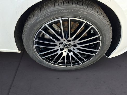 Certified 2025 Mercedes-Benz C 300 4MATIC Sedan image 14