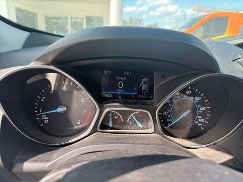 Used 2016 Ford Escape S image 21