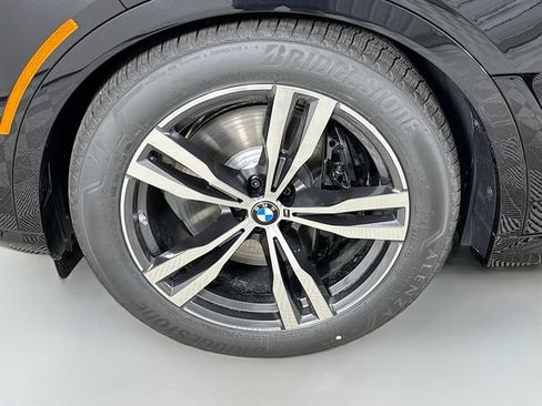 New 2027 BMW X7 xDrive40i w/ M Sport Package AWD/4WD image 33