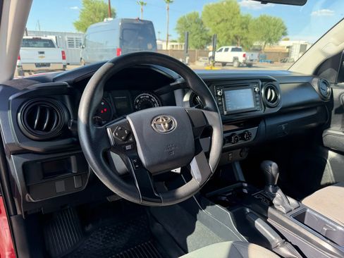 Used 2017 Toyota Tacoma SR w/ SR Convenience Package RWD image 22