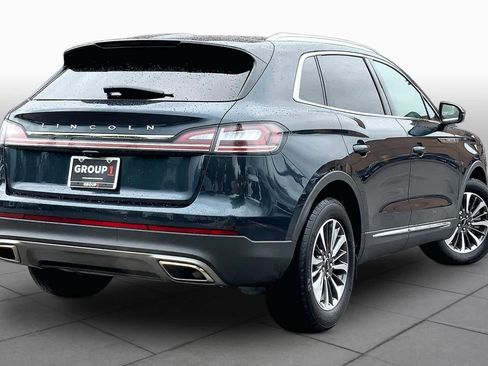 Used 2023 Lincoln Nautilus FWD w/ Premium Package image 12