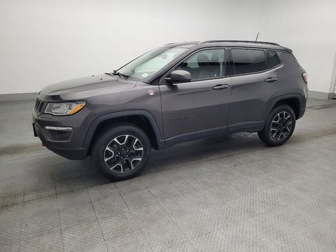 Used 2019 Jeep Compass Trailhawk image 2