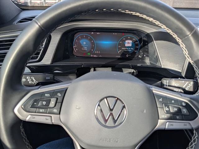 Certified 2024 Volkswagen Atlas Cross Sport SE AWD/4WD image 40
