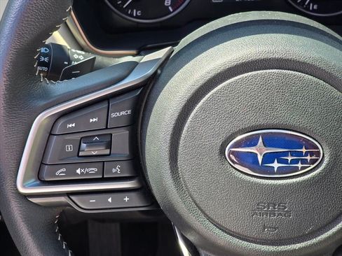Used 2025 Subaru Outback Limited AWD/4WD image 16