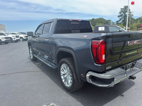 Used 2019 GMC Sierra 1500 SLT w/ SLT Premium Plus Package AWD/4WD image 7