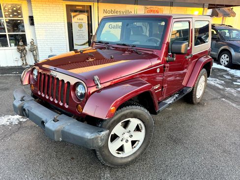 Used 2008 Jeep Wrangler Sahara w/ Dual Top Group image 1