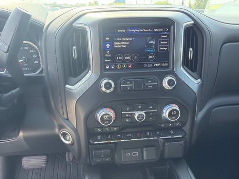Used 2020 GMC Sierra 2500 Denali w/ Denali Ultimate Package AWD/4WD image 31