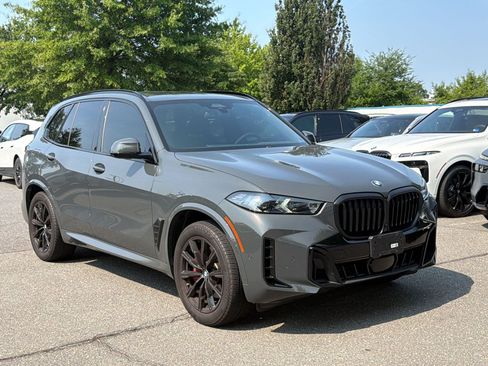 Used 2024 BMW X5 xDrive40i w/ M Sport Package AWD/4WD image 7