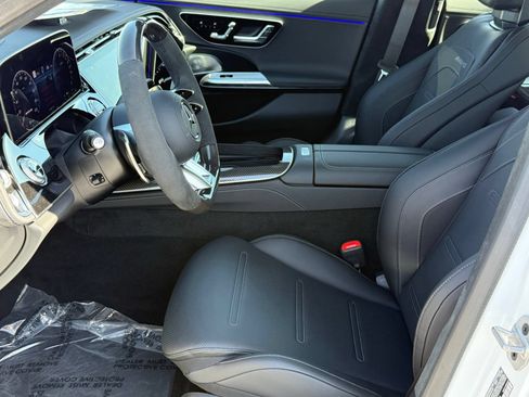 New 2026 Mercedes-Benz E 53 AMG e 4MATIC Sedan image 17