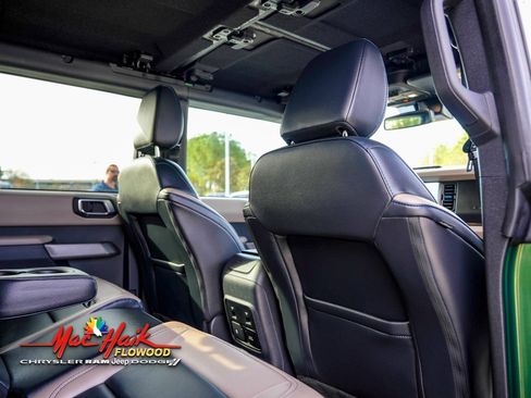 Used 2023 Ford Bronco Wildtrak image 14