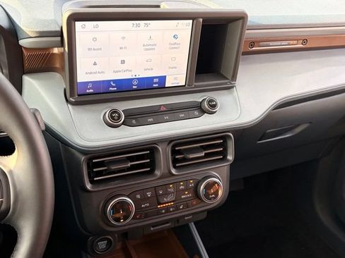 Used 2024 Ford Maverick Lariat w/ FX4 Off-Road Package AWD/4WD image 14